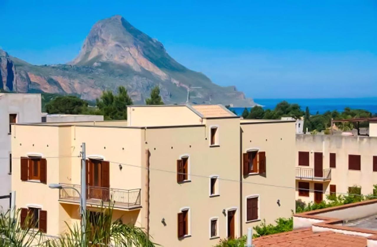 Perla Di Mare Appartamenti Castelluzzo Εξωτερικό φωτογραφία
